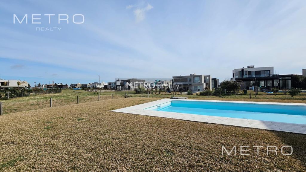Casa en Venta en Ezeiza, G.B.A. Zona Sur