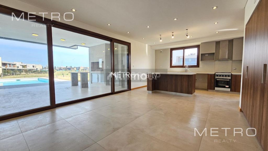 Casa en Venta en Ezeiza, G.B.A. Zona Sur