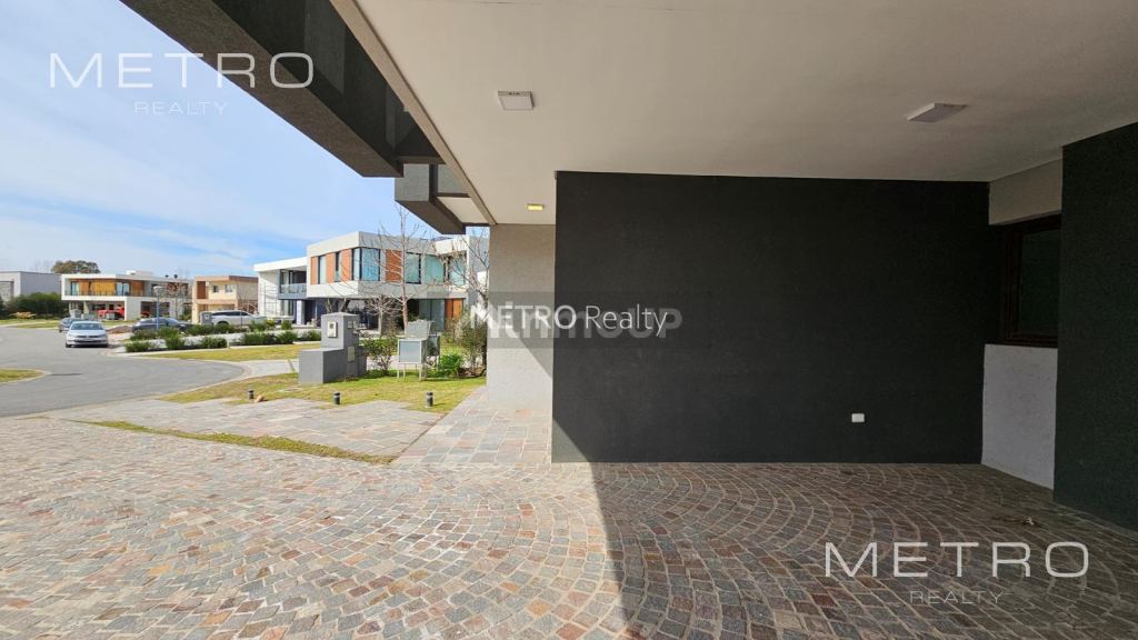 Casa en Venta en Ezeiza, G.B.A. Zona Sur
