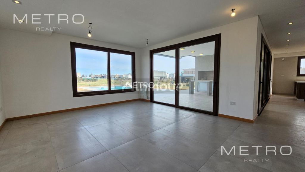 Casa en Venta en Ezeiza, G.B.A. Zona Sur