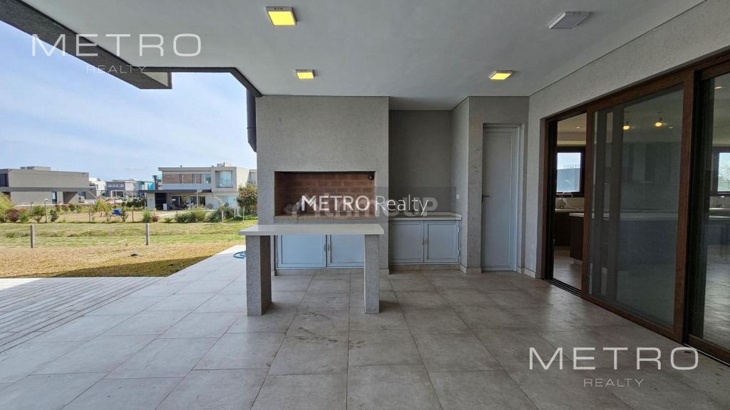 Casa en Venta en Ezeiza, G.B.A. Zona Sur