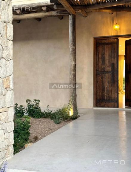 Casa en Alquiler en Escobar, G.B.A. Zona Norte