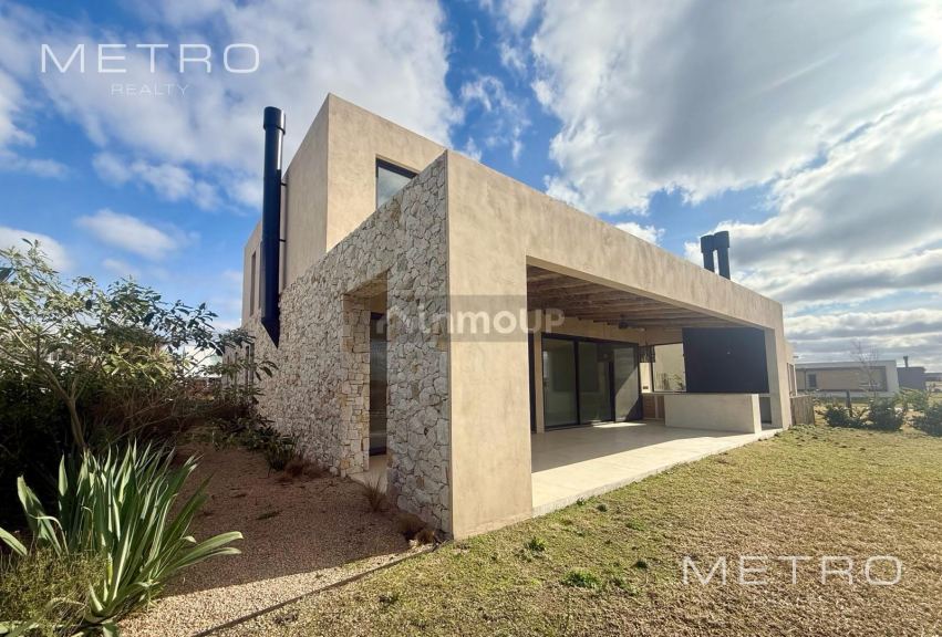 Casa en Alquiler en Escobar, G.B.A. Zona Norte