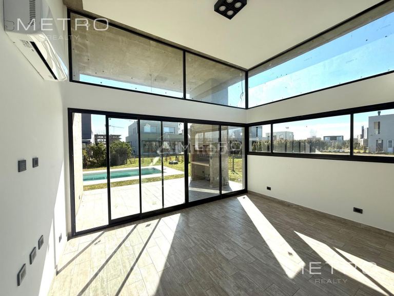 Casa en Venta en Escobar, G.B.A. Zona Norte