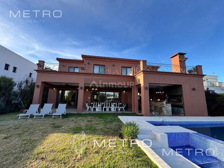 Casa en Venta en Quilmes, G.B.A. Zona Sur