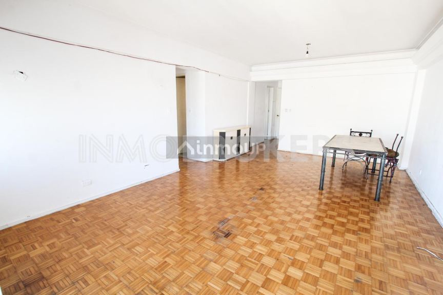 Departamento en Venta en Monserrat, Capital Federal