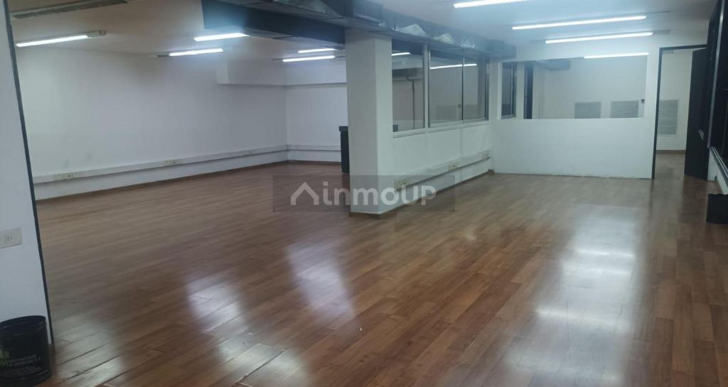 Local Comercial en Venta en Balvanera, Capital Federal
