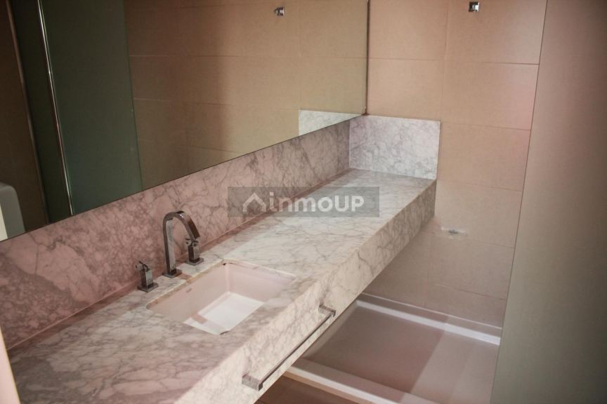 Departamento en Alquiler en Puerto Madero, Capital Federal - USD 1.600 | Inmoup - 24