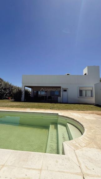 Casa en Venta en Monte Hermoso, Buenos Aires Costa Atlantica