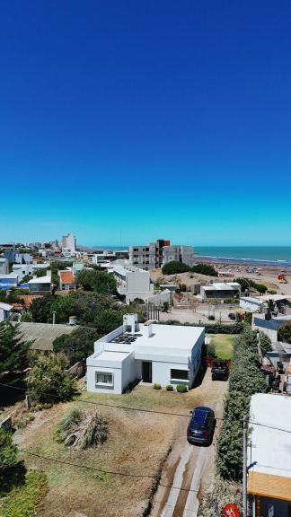 Casa en Venta en Monte Hermoso, Buenos Aires Costa Atlantica