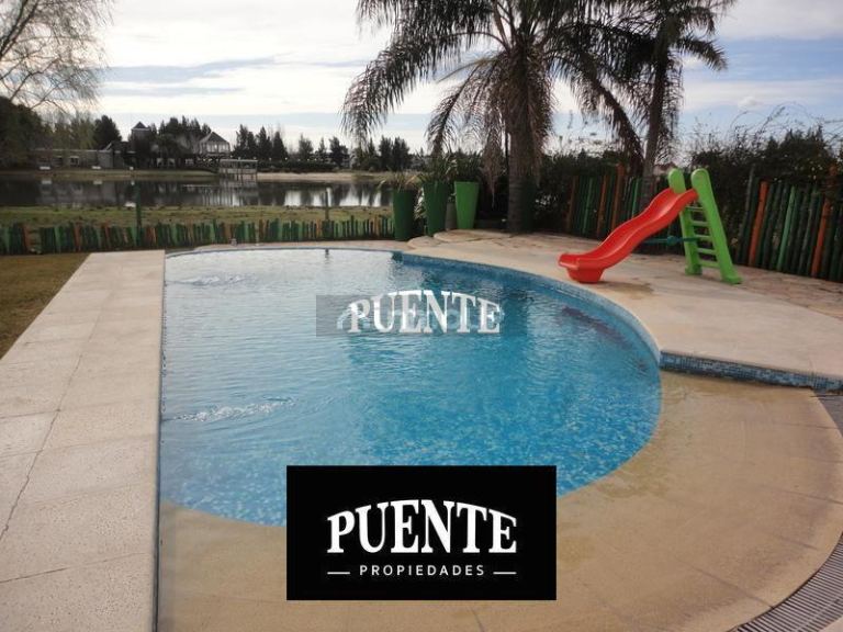 Casa en Venta en Esteban Echeverria, G.B.A. Zona Sur