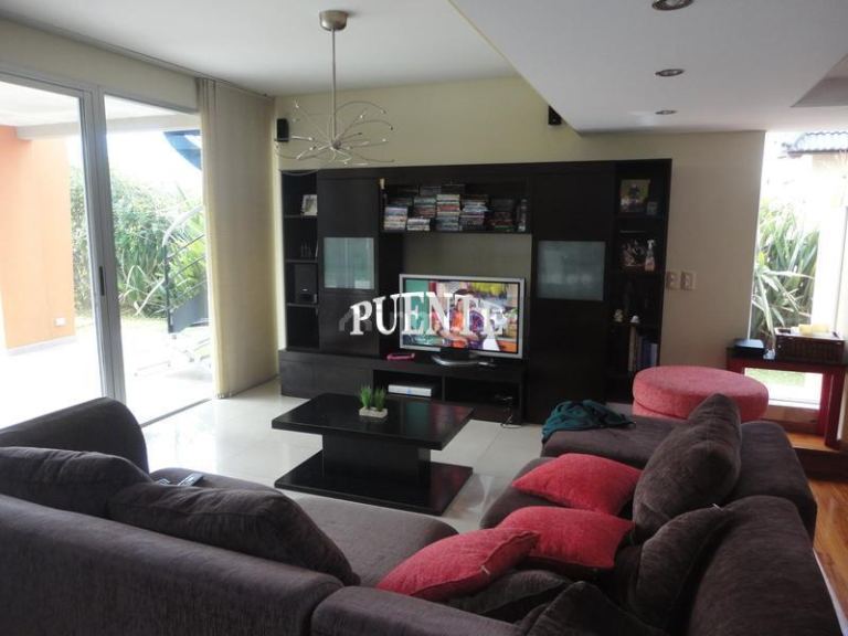 Casa en Venta en Esteban Echeverria, G.B.A. Zona Sur