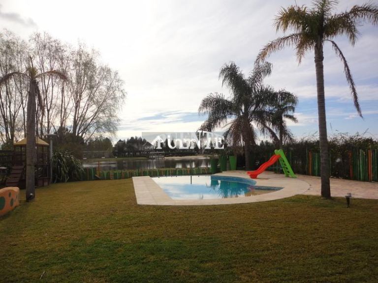 Casa en Venta en Esteban Echeverria, G.B.A. Zona Sur