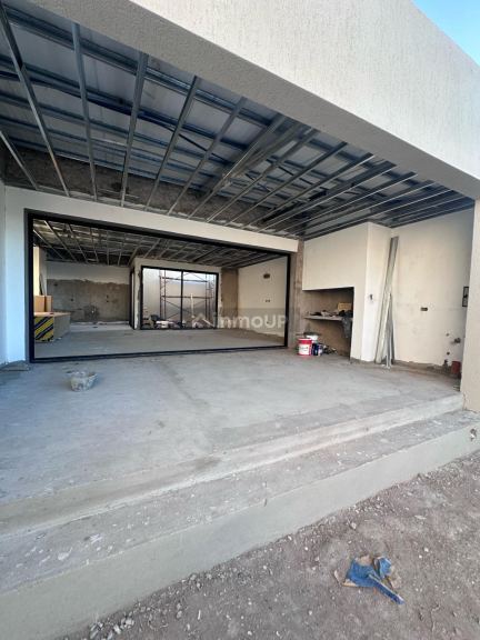 Casa en Venta en Bahia Blanca, Buenos Aires Interior
