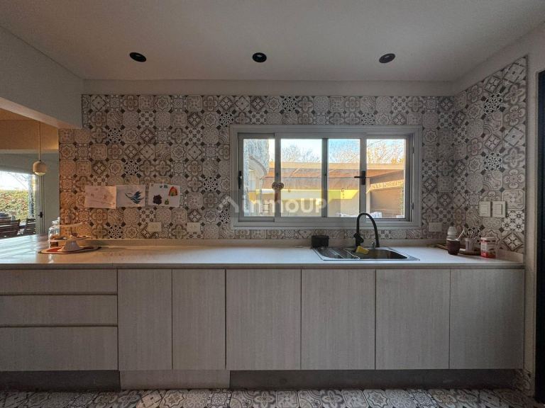 Casa en Venta en Guaymallen, Mendoza