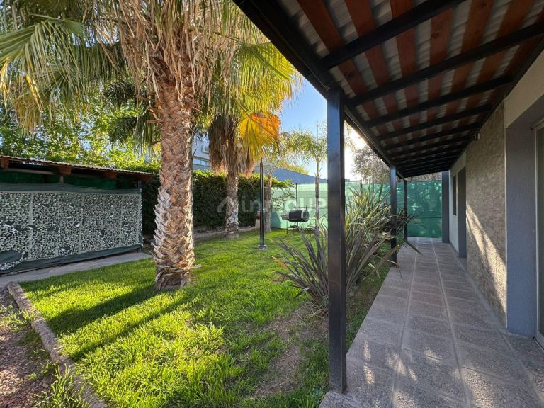 Casa en Venta en Guaymallen, Mendoza