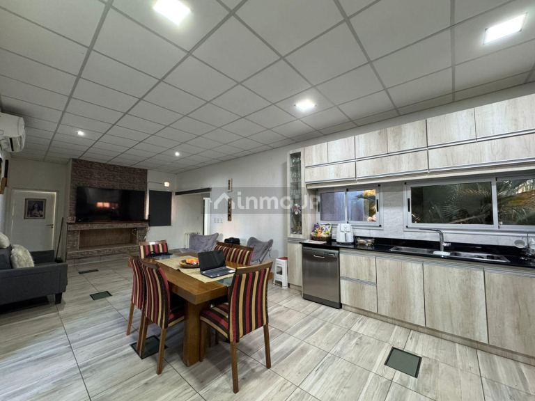 Casa en Venta en Guaymallen, Mendoza
