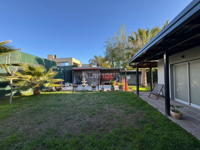 Casa en Venta en Guaymallen, Mendoza