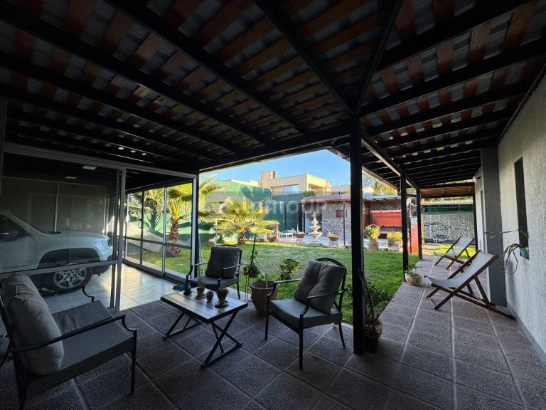 Casa en Venta en Guaymallen, Mendoza