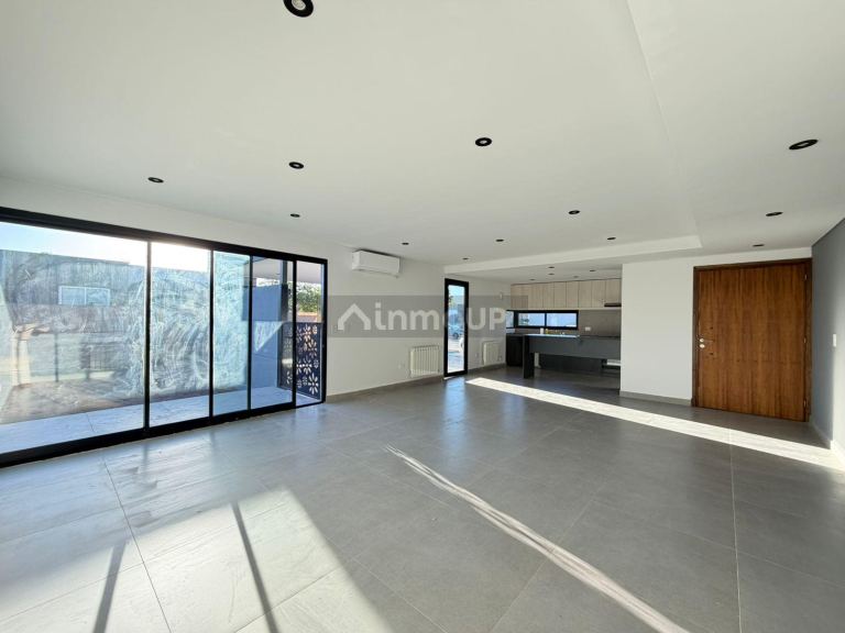 Casa en Alquiler en Maipu, Mendoza