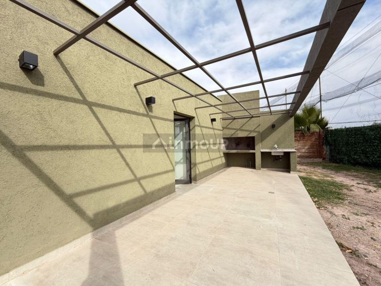 Casa en Venta en Maipu, Mendoza