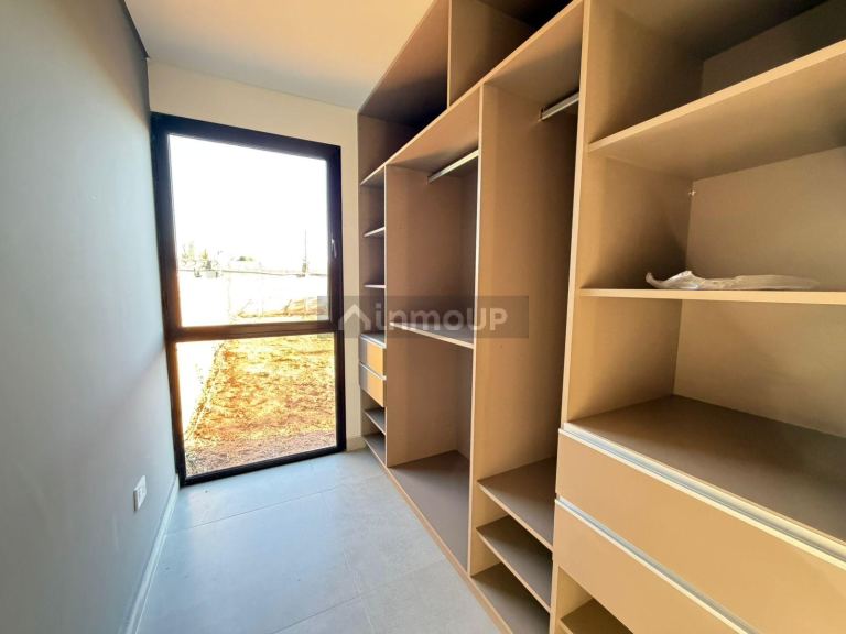 Casa en Alquiler en Maipu, Mendoza
