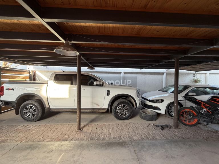 Casa en Venta en Guaymallen, Mendoza