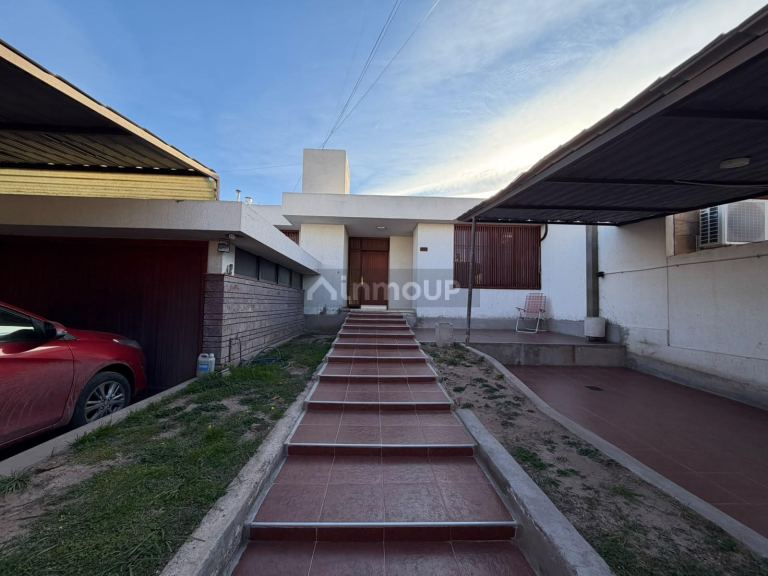 Casa en Venta en Maipu, Mendoza