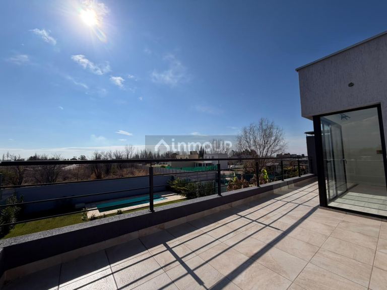 Casa en Alquiler en Maipu, Mendoza