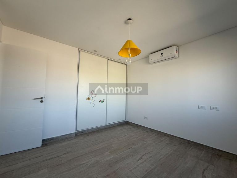 Casa en Alquiler en Maipu, Mendoza
