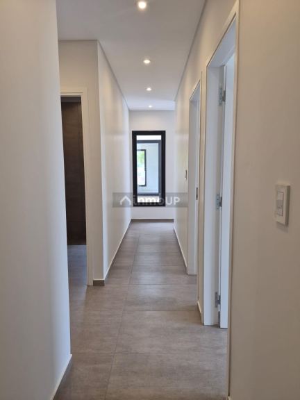 Casa en Venta en Lujan de Cuyo, Mendoza - USD 208.000 | Inmoup - 10