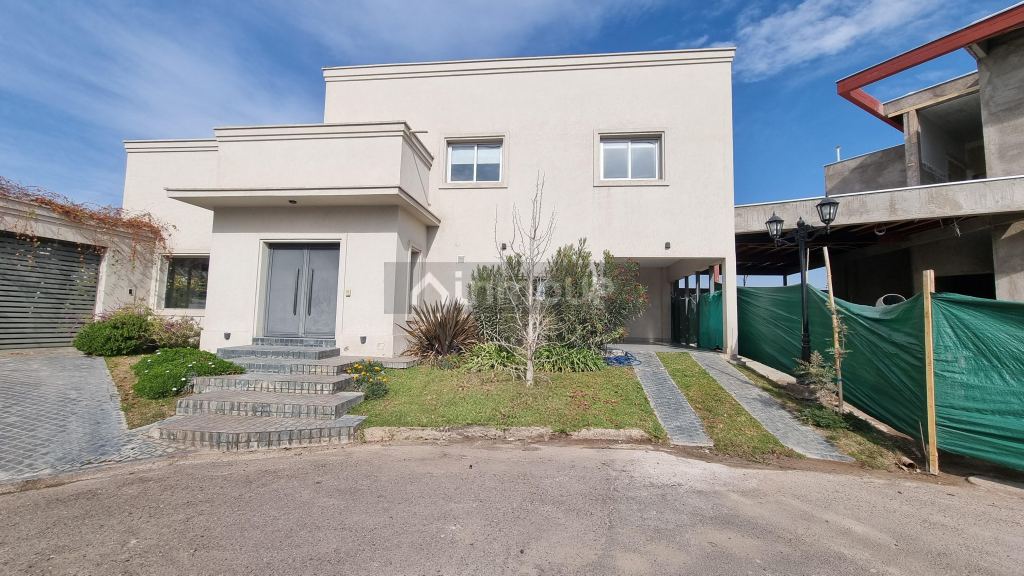 Casa en Venta en Guaymallen, Mendoza
