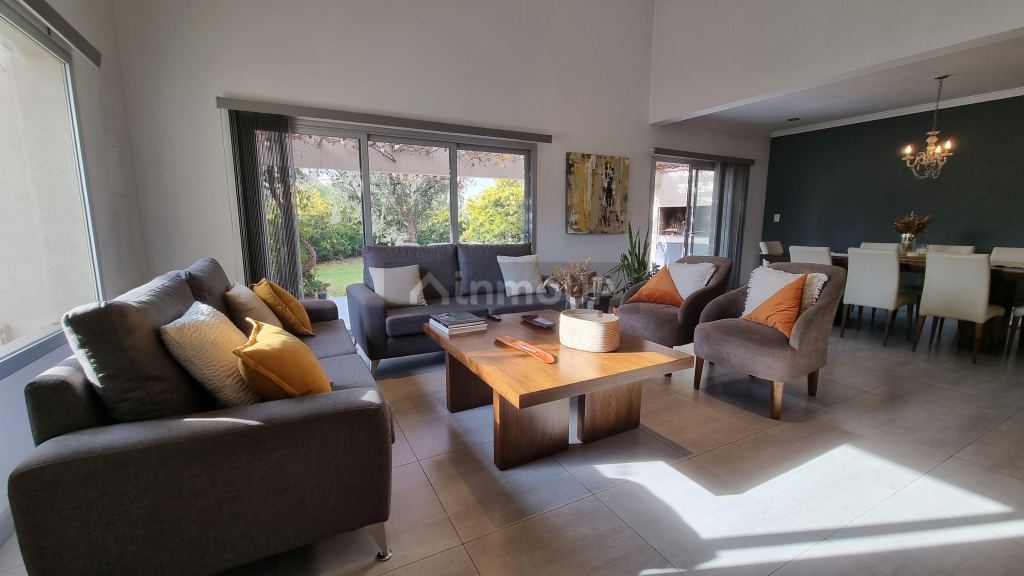 Casa en Venta en Guaymallen, Mendoza