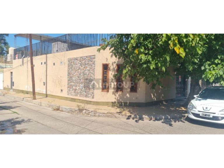 Casa en Venta en Capital, San Juan