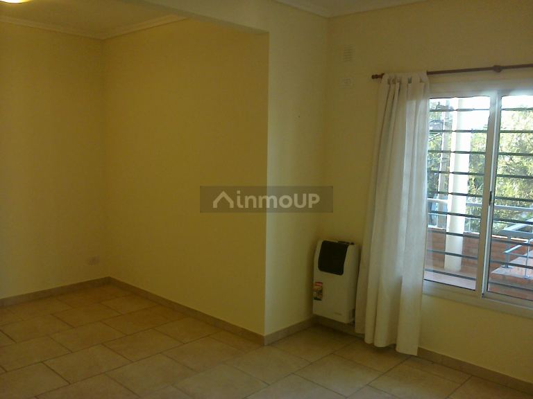 Departamento en Alquiler en Moron, G.B.A. Zona Oeste