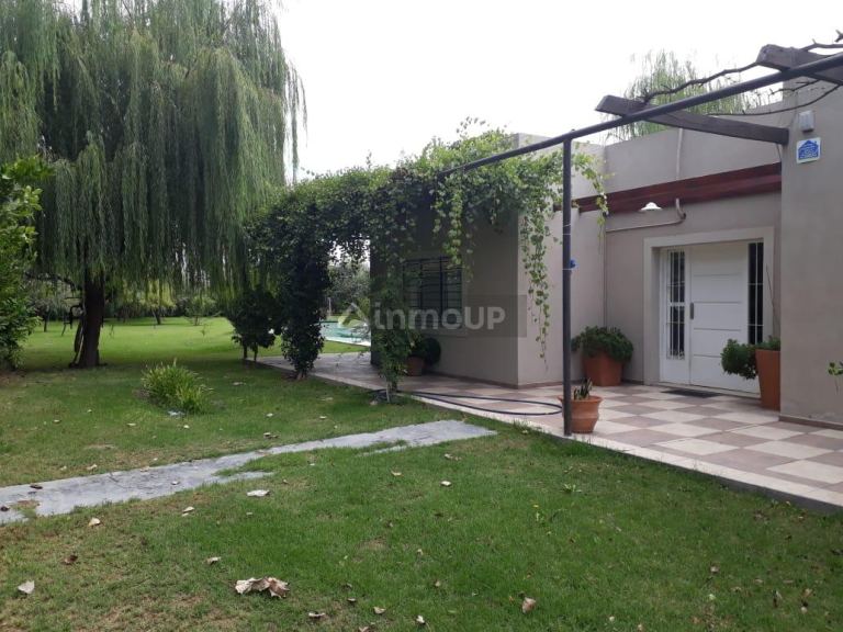 Bodega con Viñedo en Venta en San Martin, Mendoza