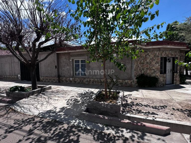 Casa en Venta en Las Heras, Mendoza