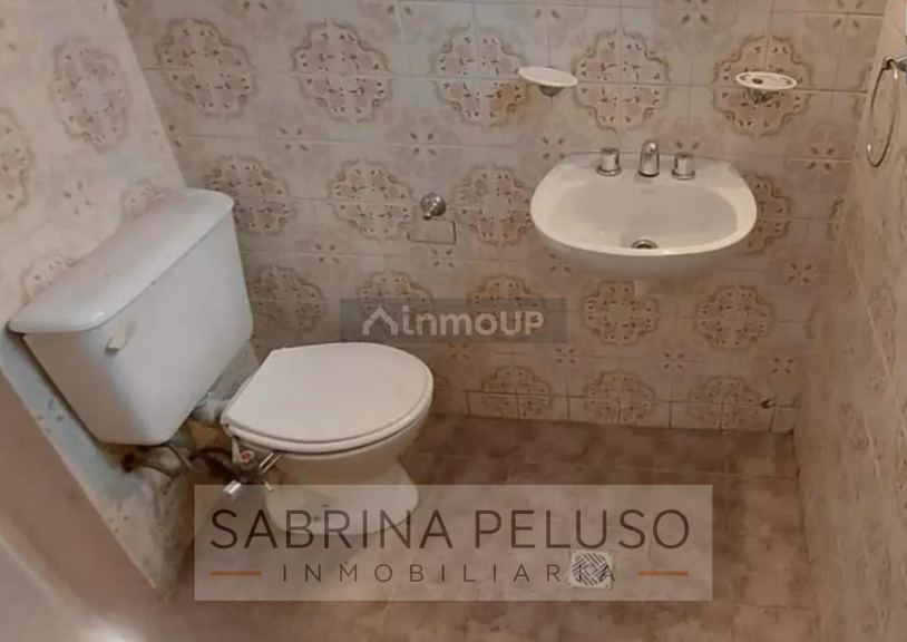 Casa en Venta en Moron, G.B.A. Zona Oeste
