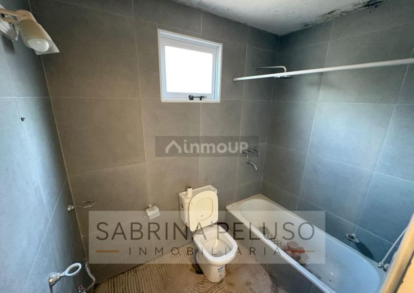 Casa en Venta en Moron, G.B.A. Zona Oeste