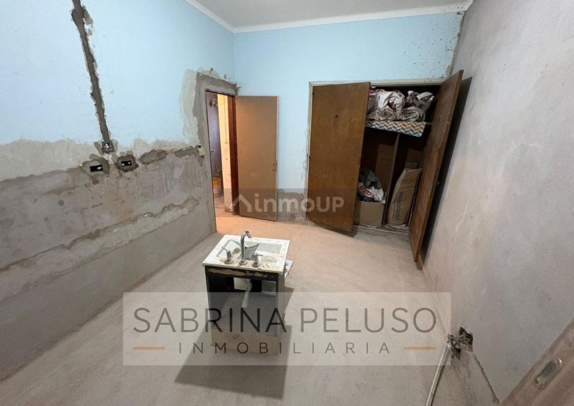 Casa en Venta en Moron, G.B.A. Zona Oeste