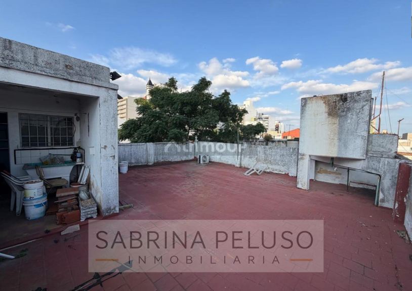 P H en Venta en Tres de Febrero, G.B.A. Zona Oeste