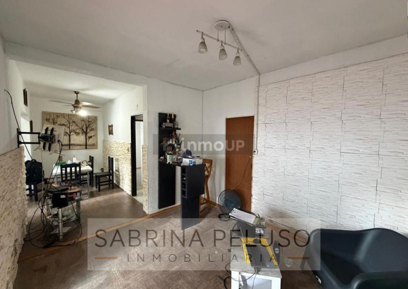P H en Venta en Tres de Febrero, G.B.A. Zona Oeste