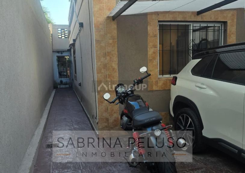 Casa en Venta en Ituzaingo, G.B.A. Zona Oeste