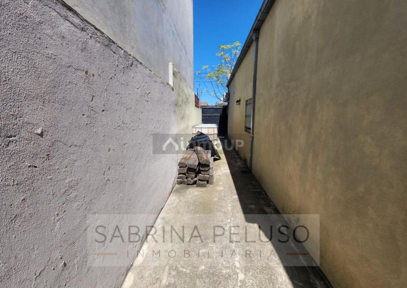Casa en Venta en Moron, G.B.A. Zona Oeste