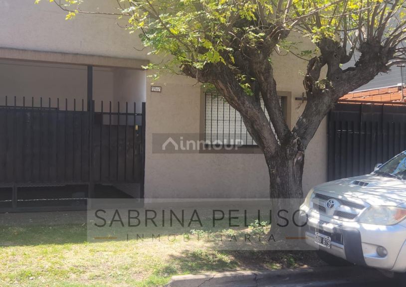Casa en Venta en Moron, G.B.A. Zona Oeste