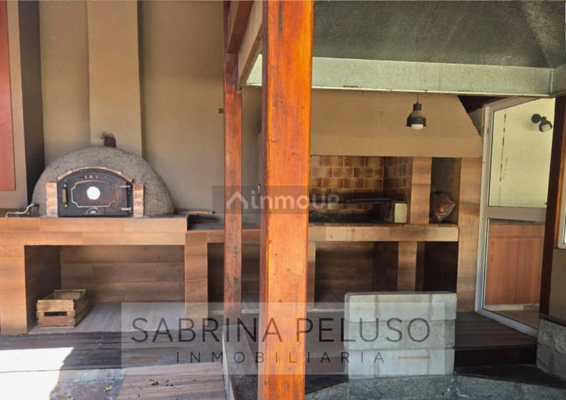 Casa en Venta en Moron, G.B.A. Zona Oeste - USD 700.000 | Inmoup - 27
