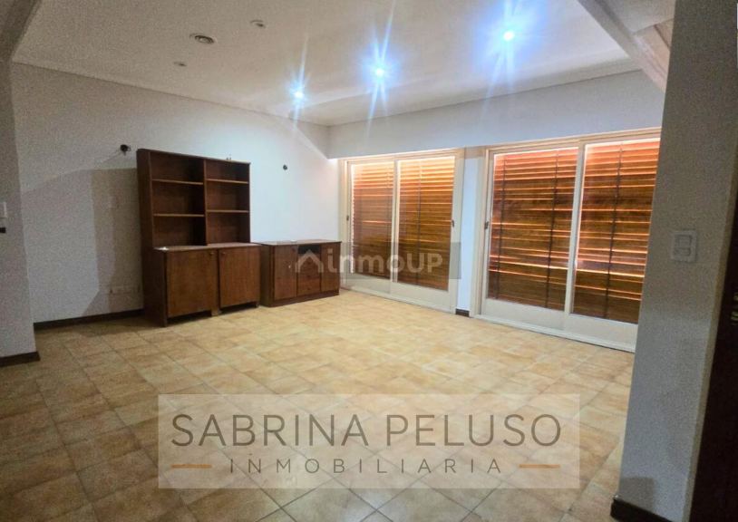 Casa en Venta en Moron, G.B.A. Zona Oeste - USD 700.000 | Inmoup - 31