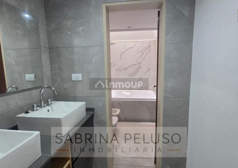 Casa en Venta en Moron, G.B.A. Zona Oeste - USD 700.000 | Inmoup - 44