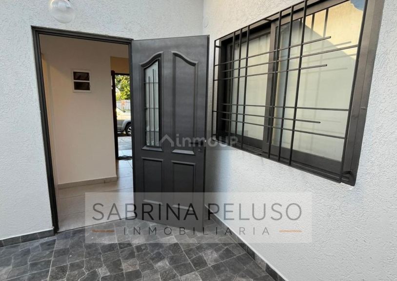 P H en Venta en Ituzaingo, G.B.A. Zona Oeste