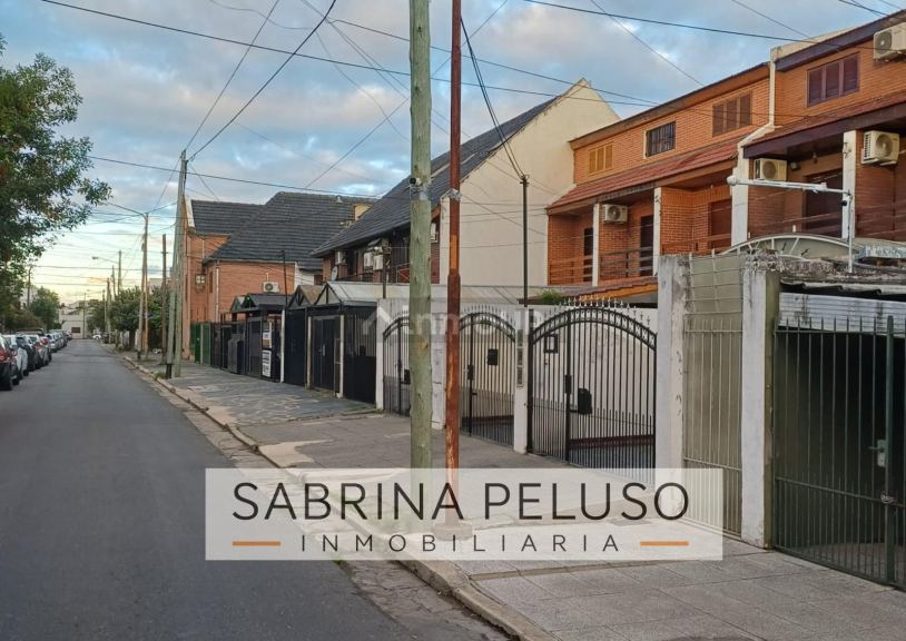 P H en Venta en La Matanza, G.B.A. Zona Oeste
